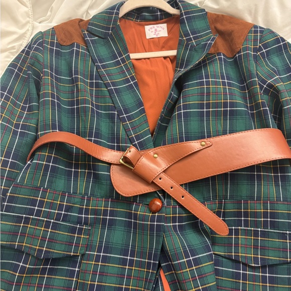 The "Old Girl" Green Plaid Equestrian Women's Blazer Suit Jacket - Picture 5 of 7